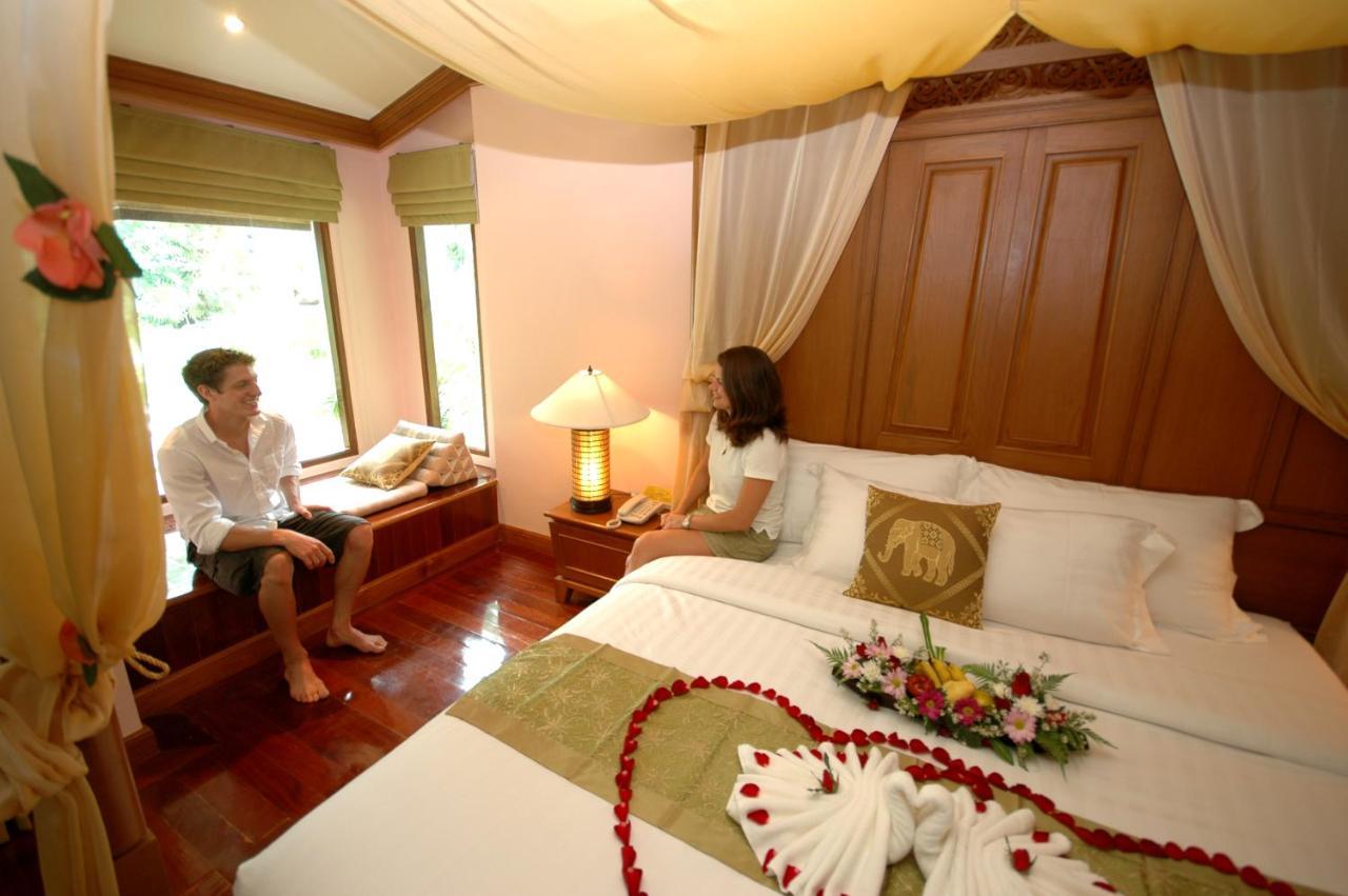 Sand Sea Resort Pantai Railay Bagian luar foto