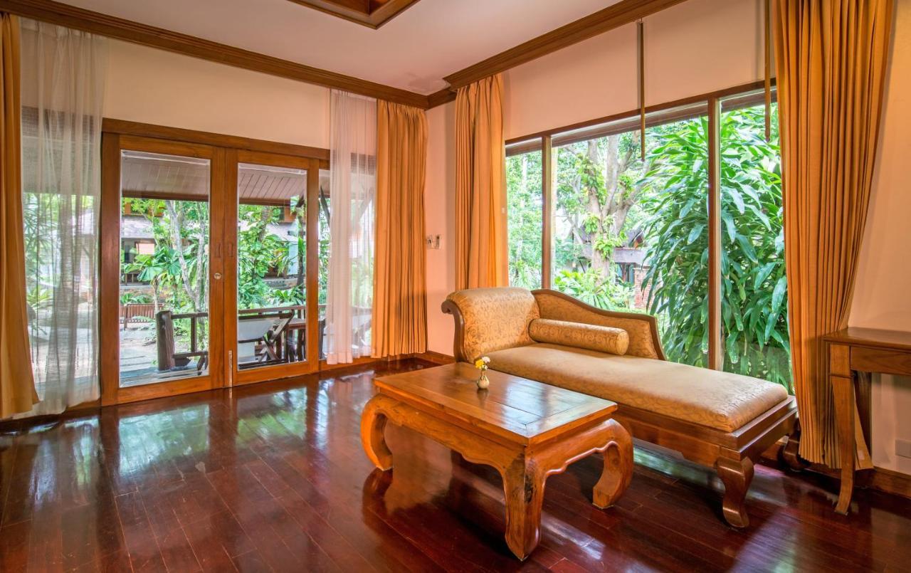 Sand Sea Resort Pantai Railay Bagian luar foto