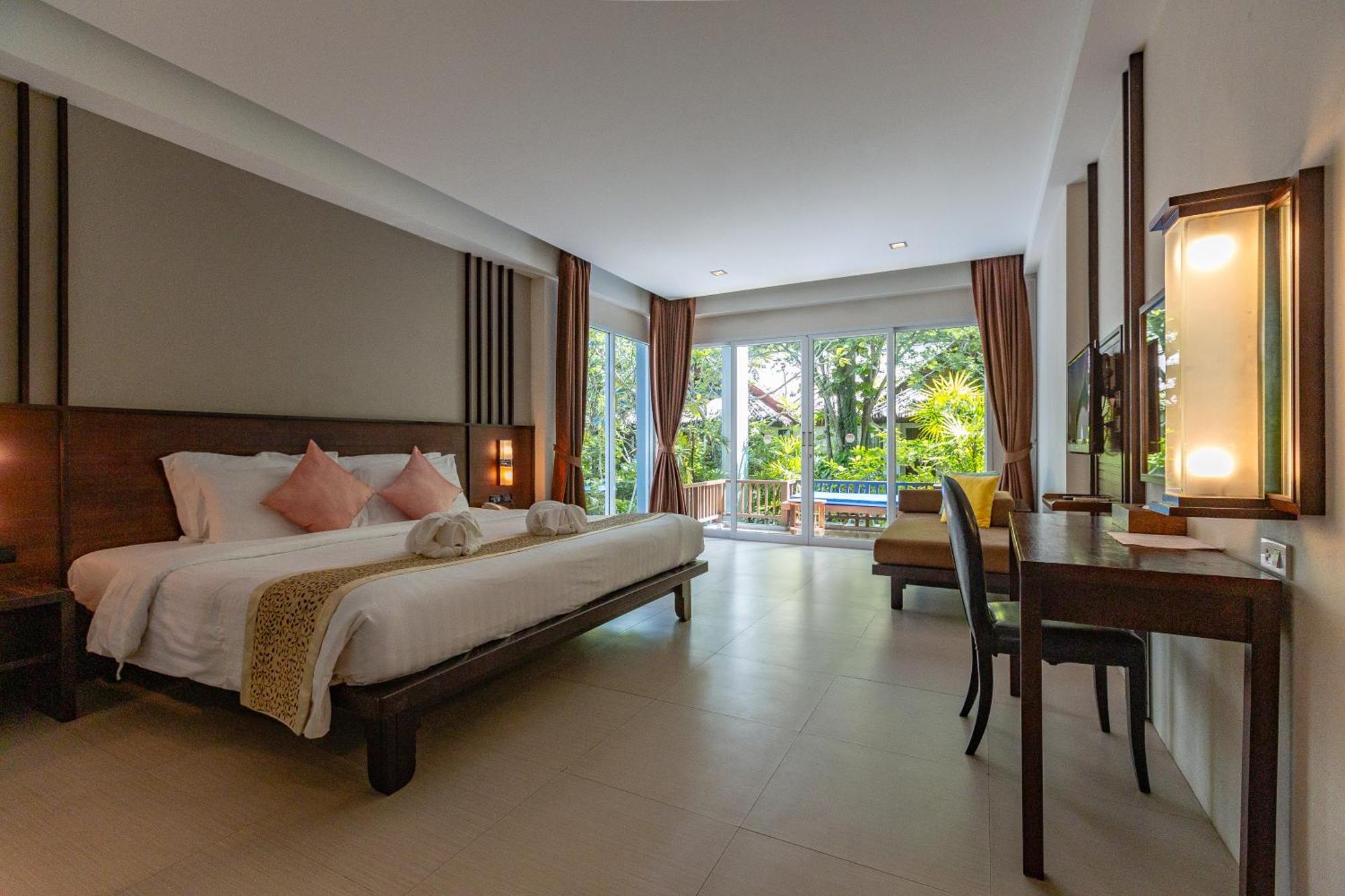 Sand Sea Resort Pantai Railay Bagian luar foto