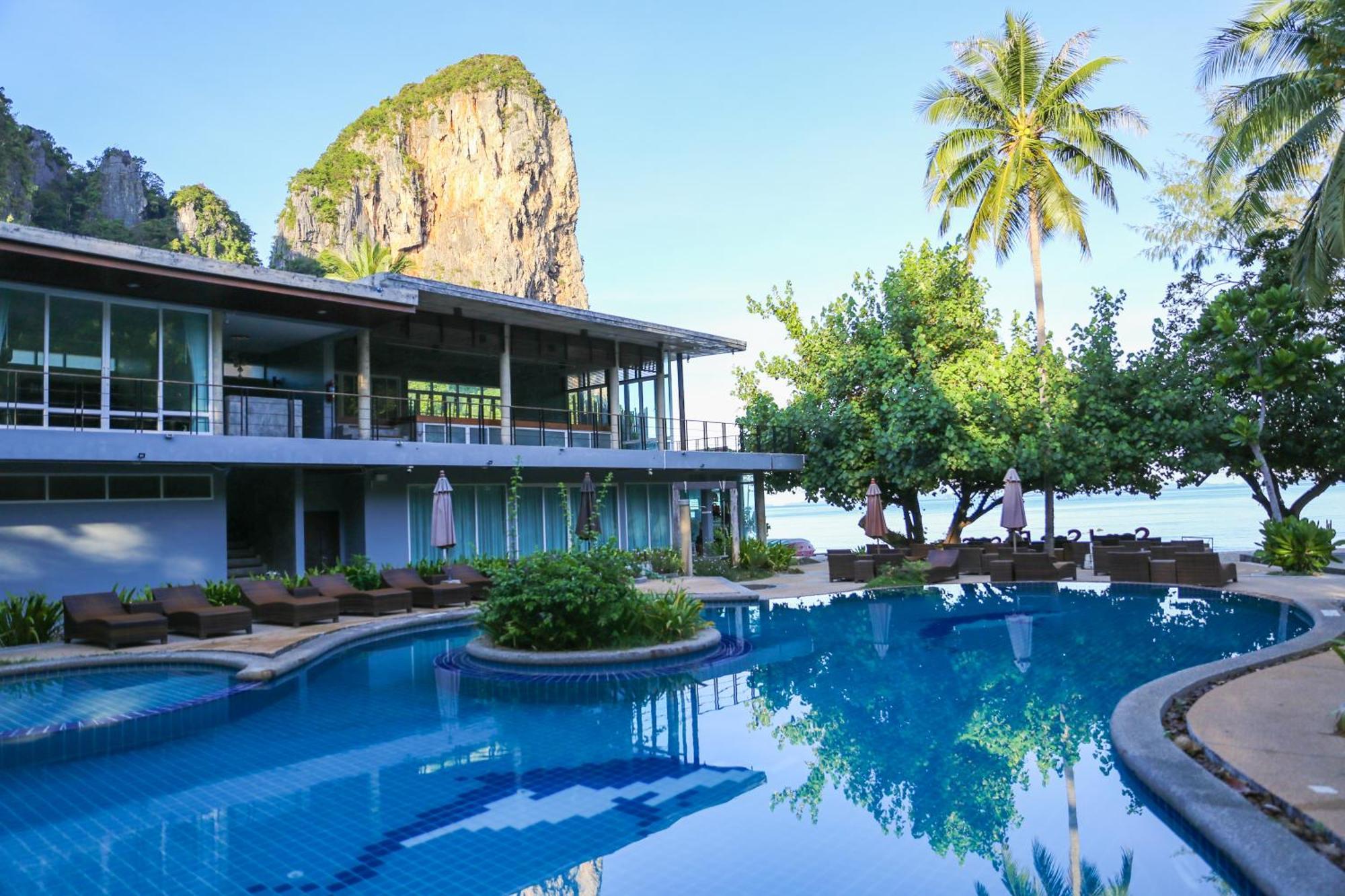 Sand Sea Resort Pantai Railay Bagian luar foto